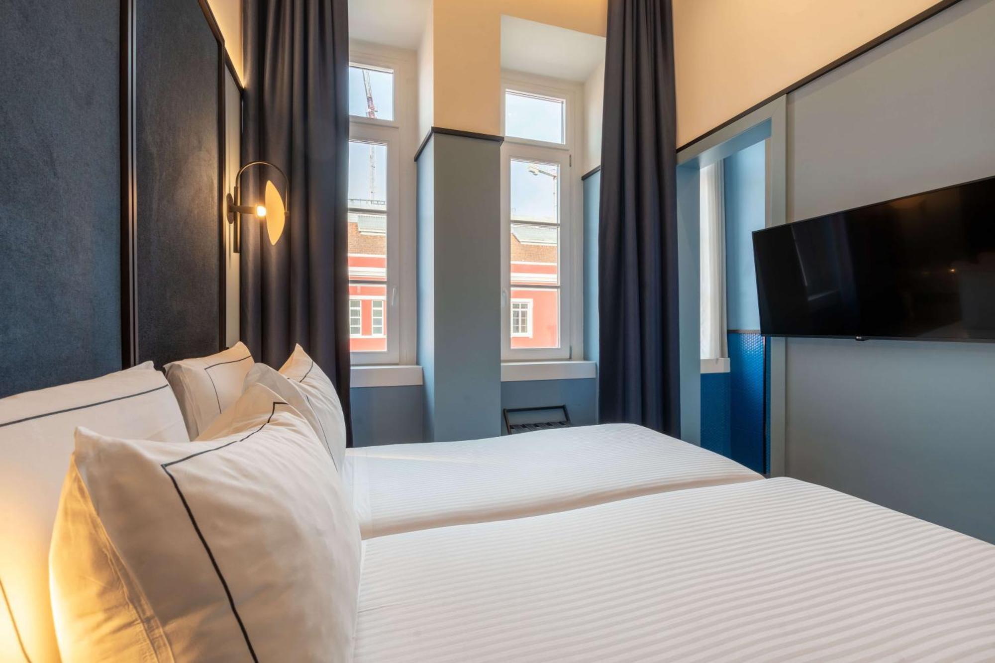 The Editory Riverside Hotel, An Historic Hotel Лиссабон Экстерьер фото A room at the hotel